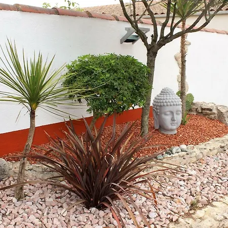 Fleur De La Rochelle *